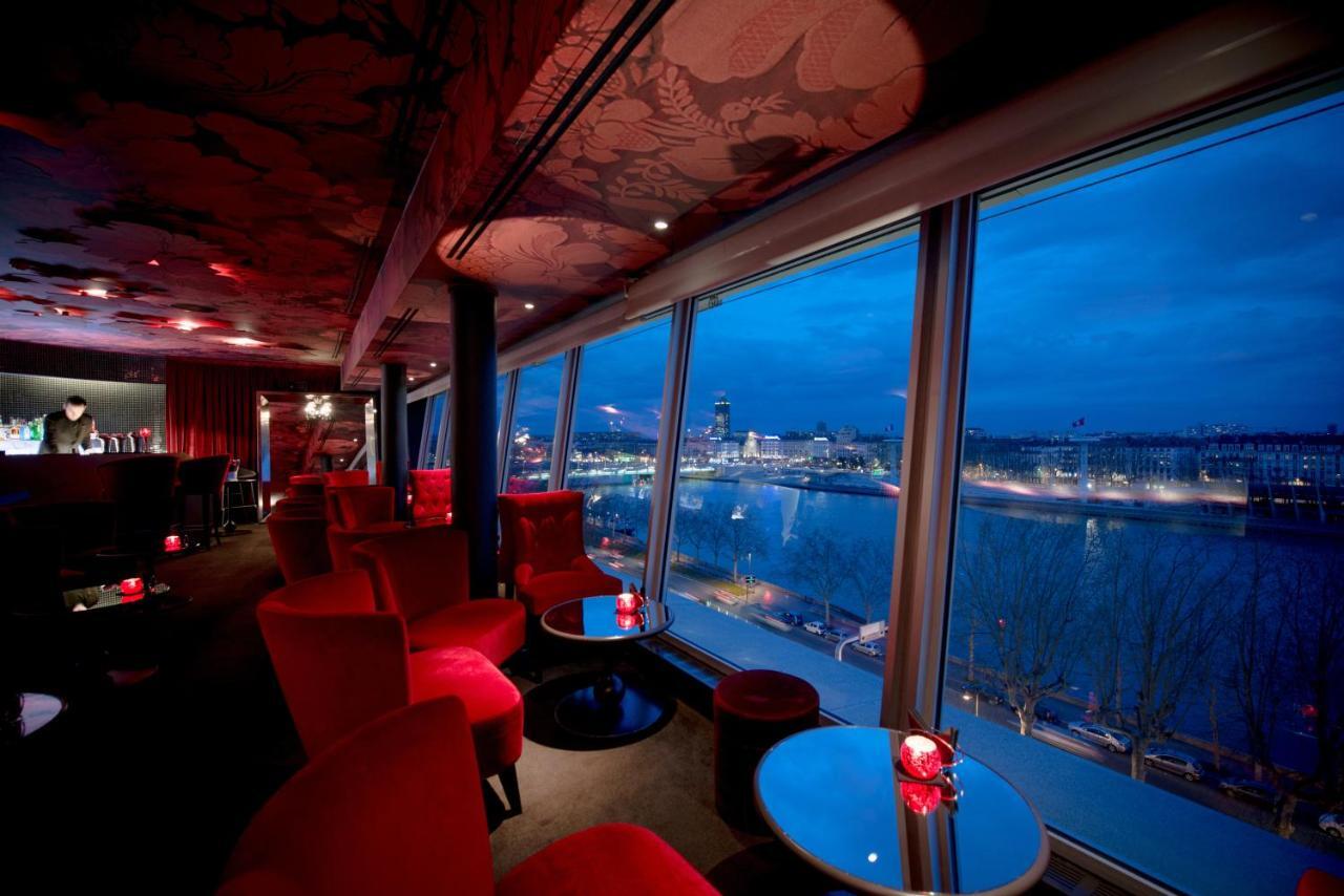 소피텔 리옹 벨쿠르 호텔 외부 사진 The Sky Bar